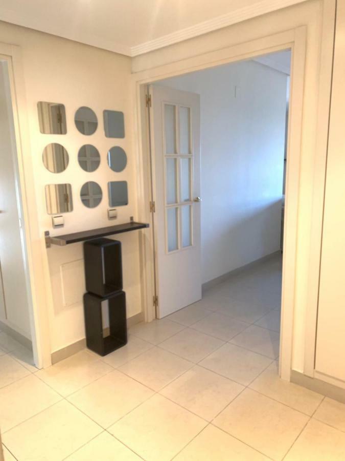 Apartamento Primera Linea Apartment มาลากา ภายนอก รูปภาพ